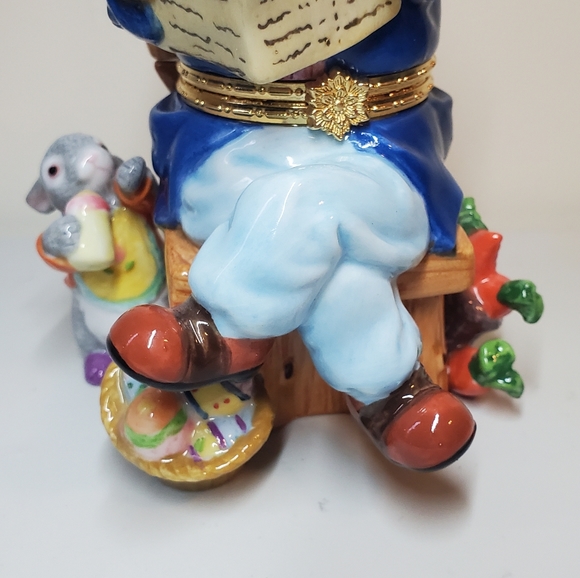 CWC Peter Rabbit Hinged Trinket Box - Picture 5 of 15
